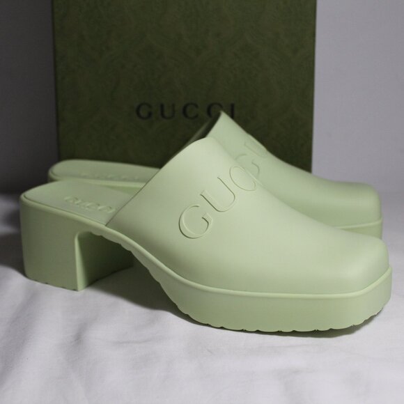 NWB Gucci Logo Rubber Clogs Mules Slip Ons Light Green 38 725899 - Picture 1 of 8